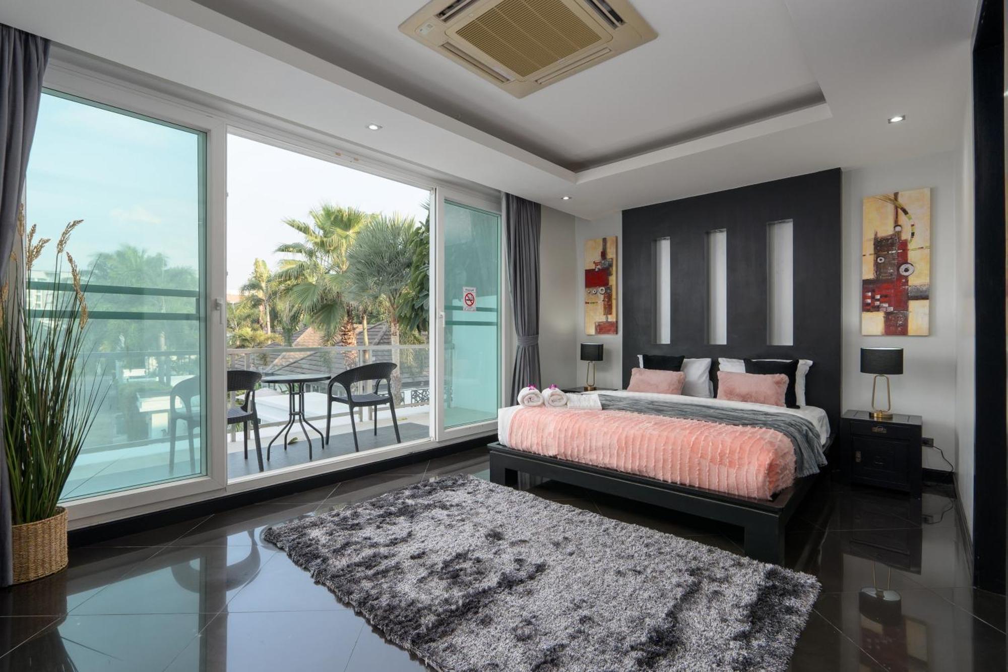 Premium Pool Villa Pattaya Jomtien Beach Room photo